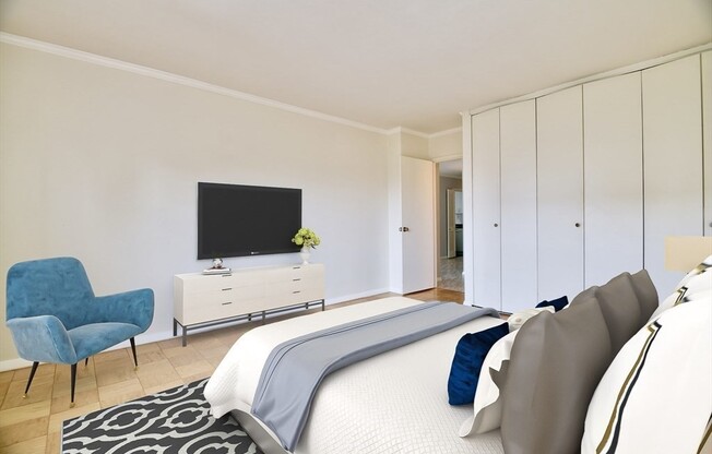 1 bed, 1 bath, 947 sqft, $3,300, Unit 12F