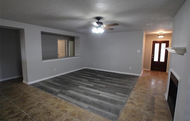 21023 RIVERSIDE RDG LN