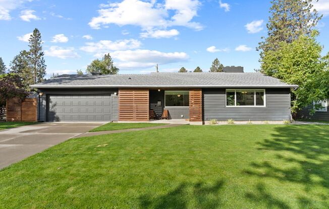 Beautiful Single Family Home!
