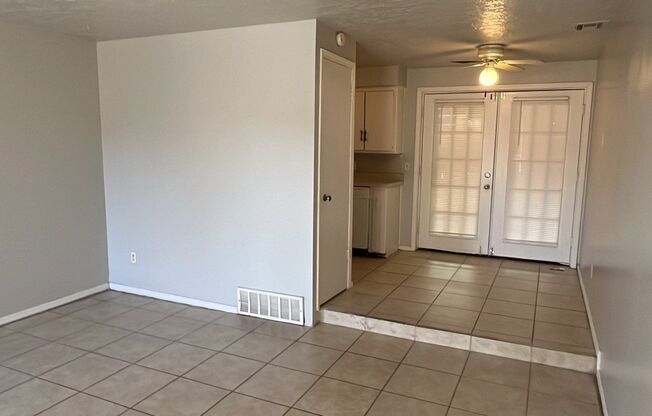 1 Bedroom 1 Bath in OKC! Half off on the first month's rent!