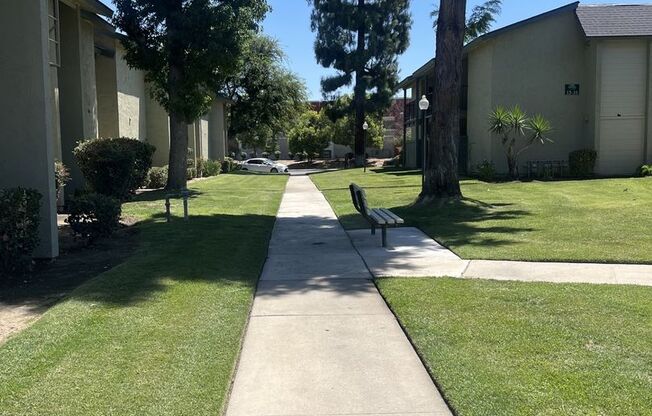 3 beds, 2 baths, 1,100 sqft, $1,625, Unit 68