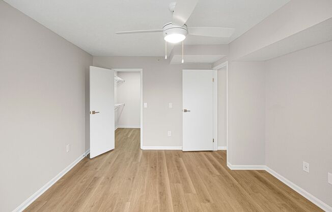 2 beds, 1 bath, 1,003 sqft, $1,565, Unit 09-9408-208