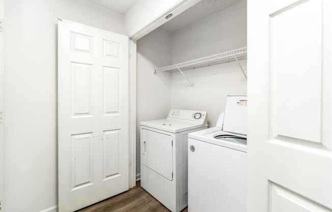 3 beds, 2 baths, 1,172 sqft, $1,575, Unit 1923M-JS