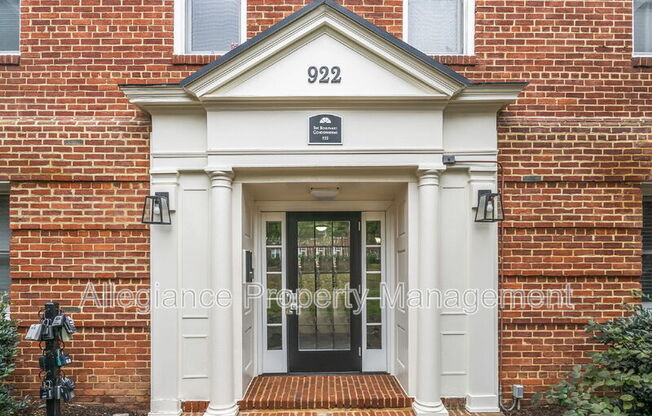 922 S WASHINGTON ST #204