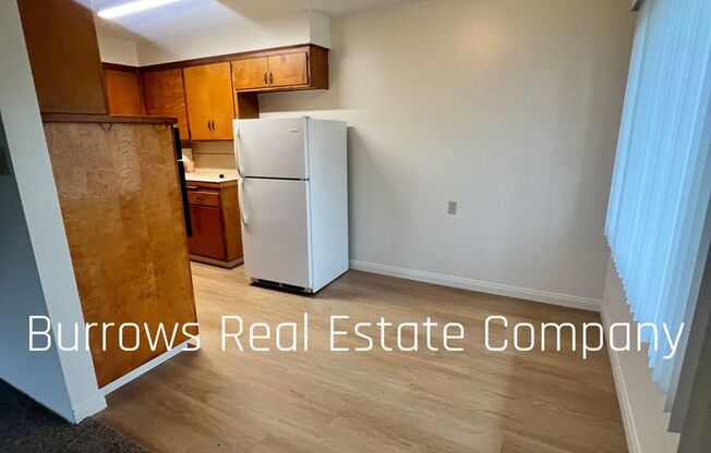 2 beds, 1 bath, $2,495