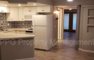 12221 W Bell Road Unit 185