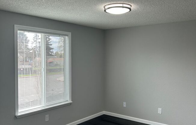 2 beds, 1 bath, 788 sqft, $1,300, Unit 1897F