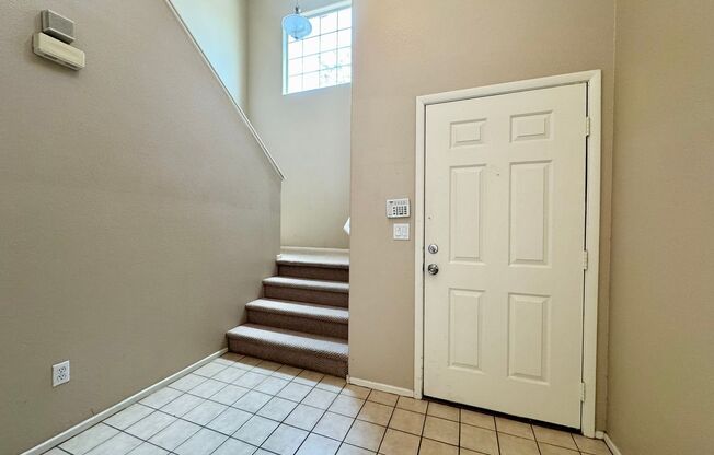 Move-In Ready!! 3640 Carisbrook Dr / 2 Story Home. 3 Bed, 3 Bath w/ 2 Car Garage