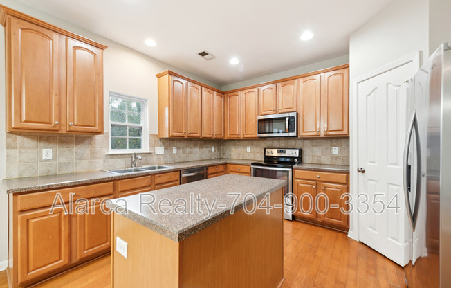 2901 MEHERRIN CT