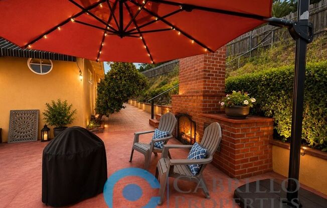 Your dream home awaits! - Stunning & Spacious 3bd/2ba Mt. Helix Home