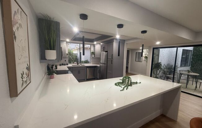 3 beds, 2 baths, $2,200