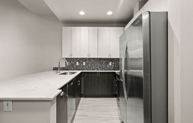 1 bed, 1 bath, 685 sqft, $2,450, Unit 311