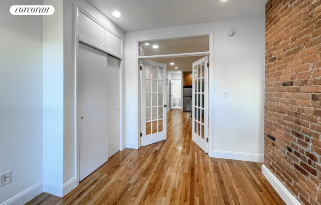 1 bed, 1 bath, $3,049, Unit 5RW