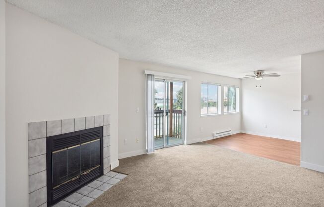 1 bed, 1 bath, 680 sqft, $1,540, Unit D-02