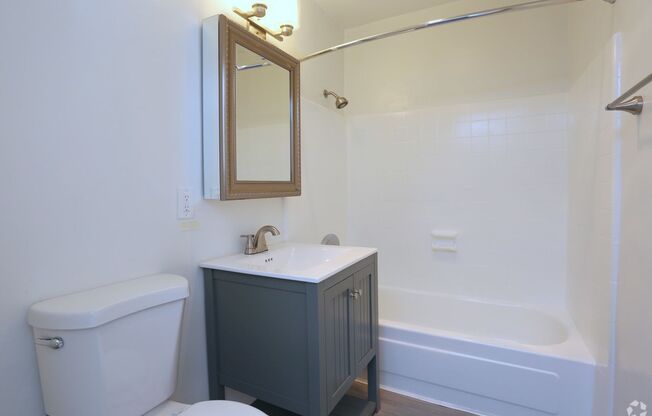 2 beds, 1 bath, 600 sqft, $2,199, Unit 3635-48