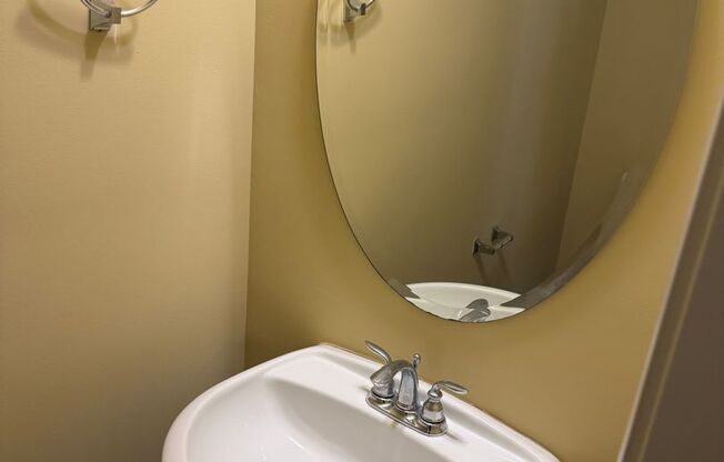 Stunning 3-bedroom, 2.5-bathroom home in Cary