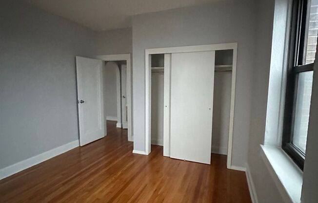 1 bed, 1 bath, $1,850, Unit A42