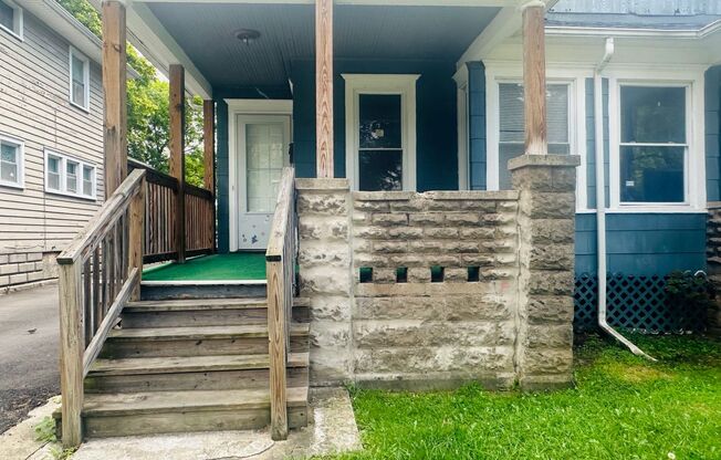 142-144 Burrows St