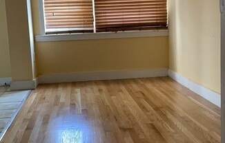 1 bed, 1 bath, 421 sqft, $2,200, Unit 1