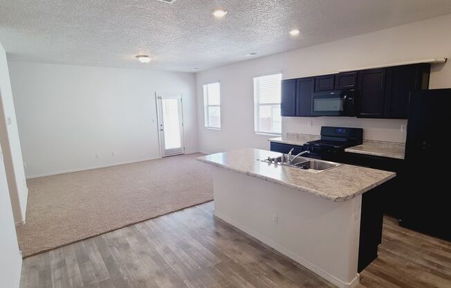 3 beds, 2 baths, $1,845