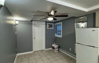 Studio, 1 bath, $695, Unit unit 9