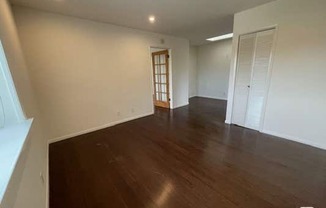 4450 1/2 CAMPBELL DR