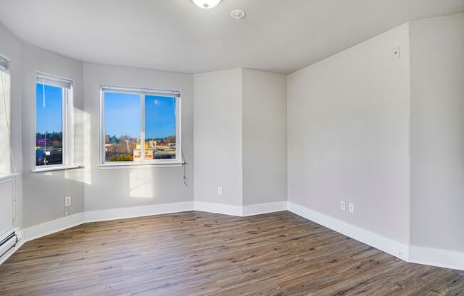 2 beds, 2 baths, 870 sqft, $1,865, Unit 404