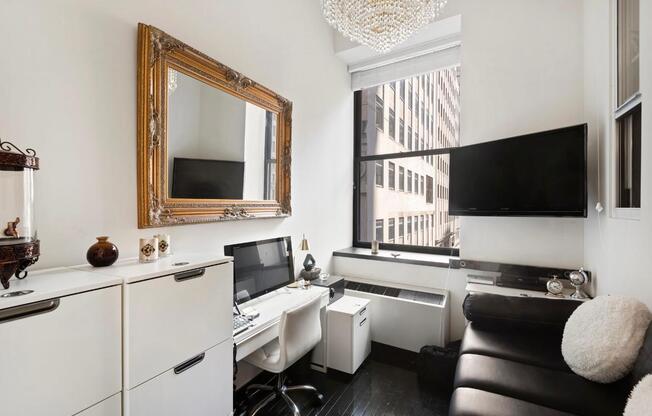 1 bed, 1 bath, 1,100 sqft, $6,000, Unit 605