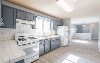 10610 Wilmington Ave, Los Angeles, CA 90002