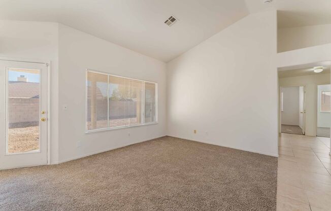 Charming Ranch-Style Home with NEW CARPET!