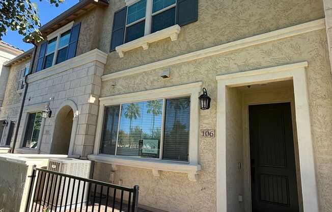 Val Vista/Pecos. Gated Community, 3 bed, 2.5 bath, 2 car garage