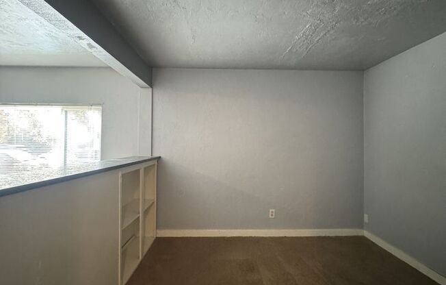 Studio, 1 bath, $1,125, Unit 05