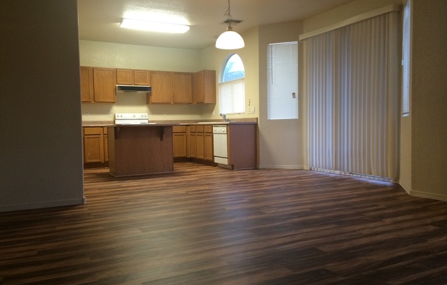 Rent reduced & Under Market Rate!  3 Bedroom, 2.5 Bath Rental Home in the Sagecrest Community