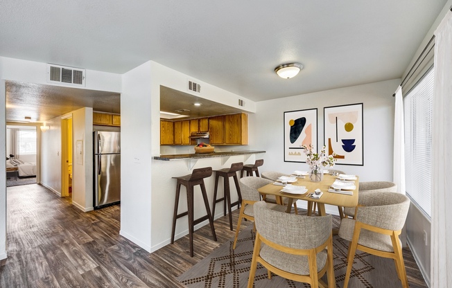 Dining/Kitchen