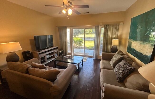 2 beds, 2 baths, $1,800