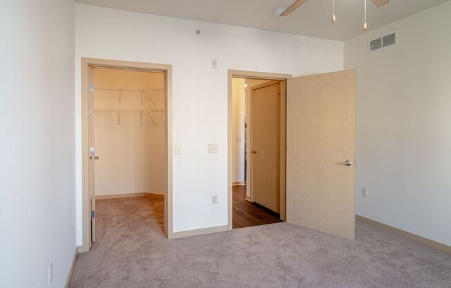 1 bed, 1 bath, 765 sqft, $1,390, Unit 8101-413