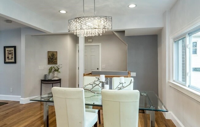 10 NANTASKET AVE