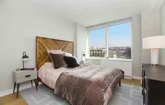 1 bed, 1 bath, 675 sqft, $4,426, Unit 640E