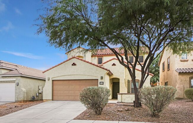 Beautiful 2 Story-4 Bd/3Ba + Loft Home in Rancho Sahuarita!