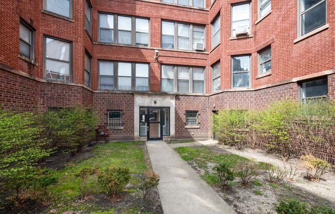 6924-34 S. Clyde Ave