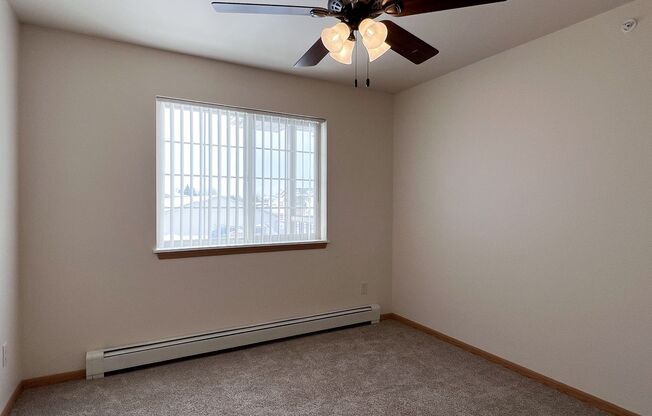 3 beds, 2 baths, 1,319 sqft, $1,630, Unit ML 525-10