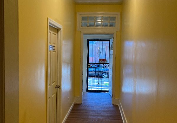 Apt. 3A, 2255 N Park Ave