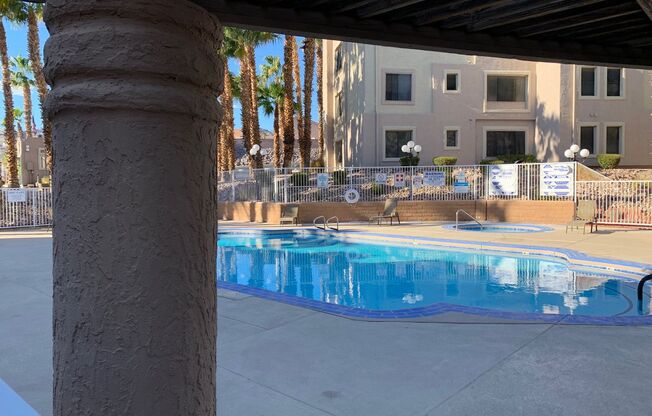 2 bedroom condo in Laughlin!