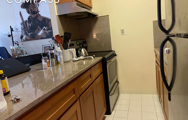 1 bed, 1 bath, $2,700, Unit 5B