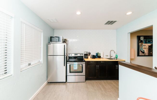 Studio, 1 bath, 504 sqft, $950, Unit Unit 1821