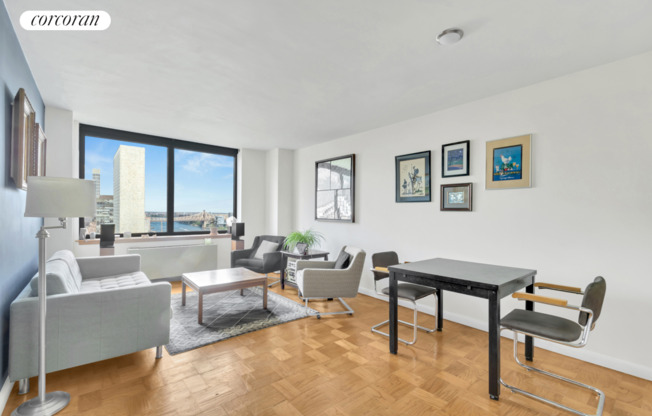 1 bed, 1 bath, 702 sqft, $4,500, Unit 34H