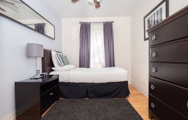 2 beds, 1 bath, 750 sqft, $1,795, Unit C306