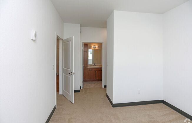 1 bed, 1 bath, $1,335, Unit A111