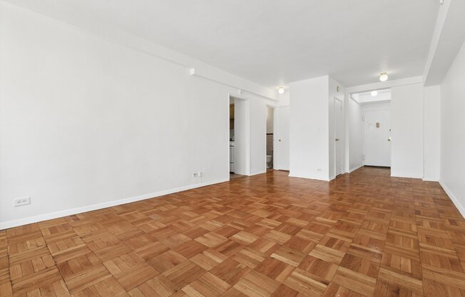 1 bed, 1 bath, 401 sqft, $3,150, Unit 11J