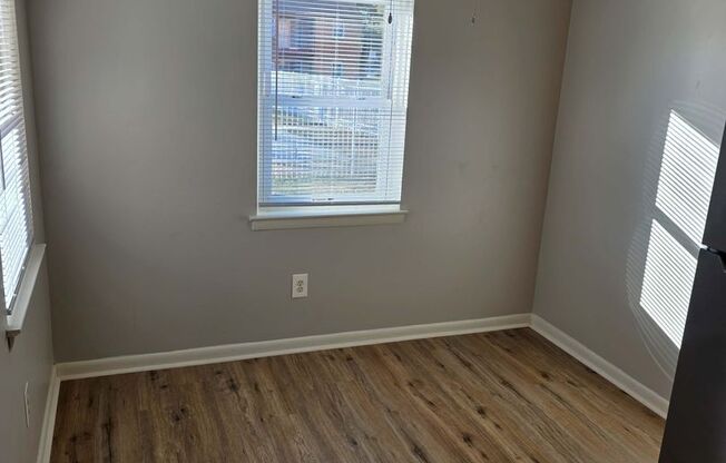 1 bed, 1 bath, 742 sqft, $1,925, Unit 183